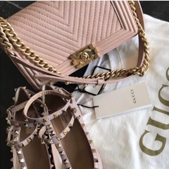 Meet your Posher, Posh Ambassador ! - Picture 2 of 4